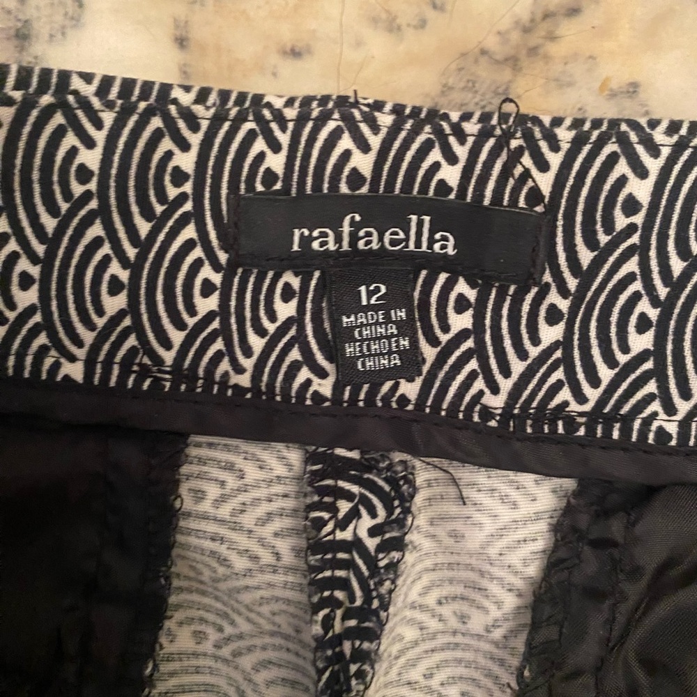 Women’s Rafaella Pants - Picture 4 of 9